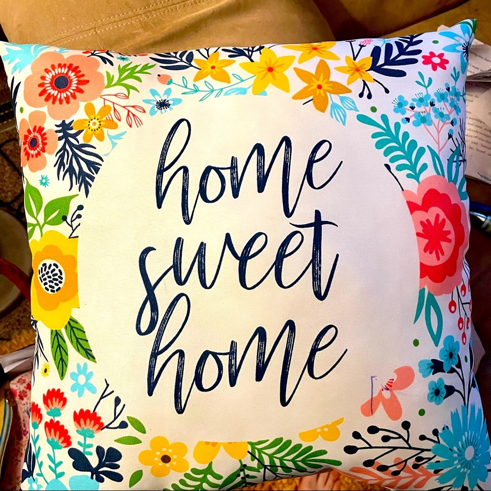 Decorative accent pillow